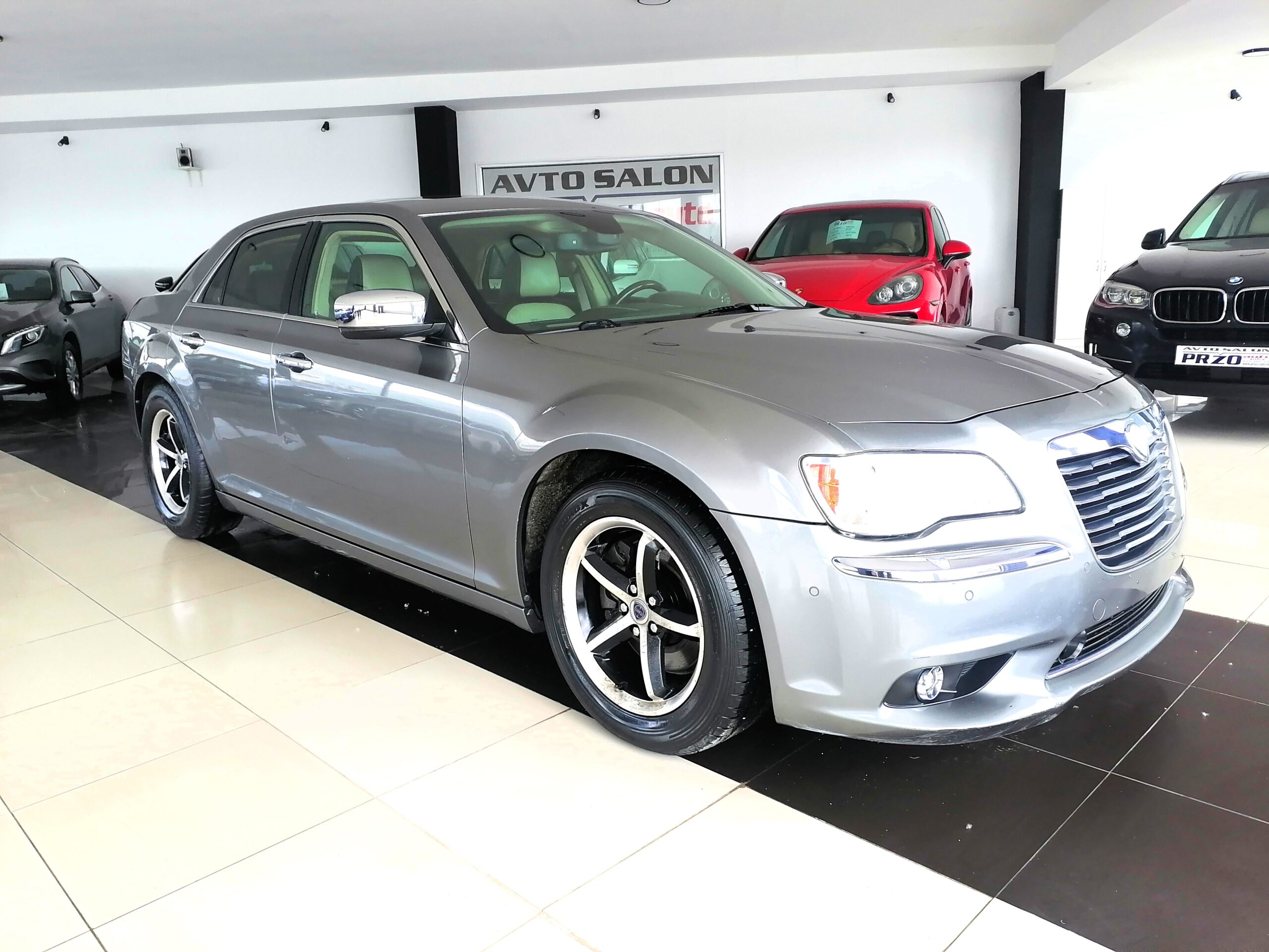 LANCIA THEMA