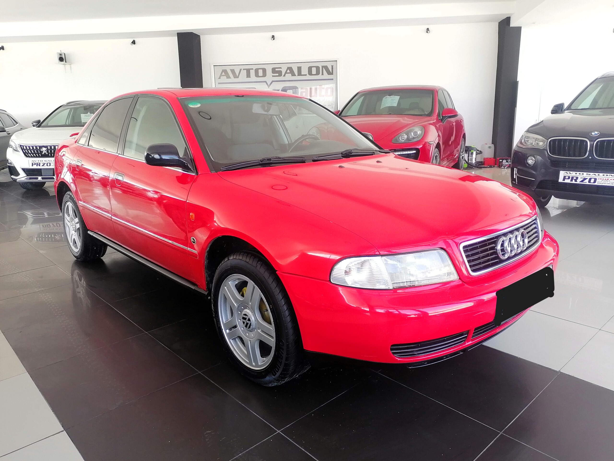AUDI A4